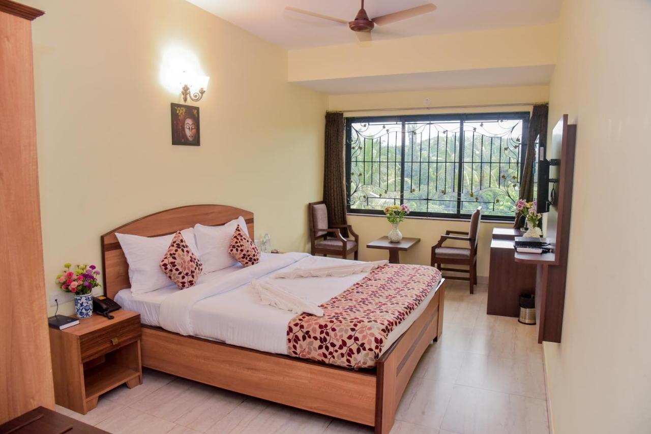 Candolim Grande Resort Exterior photo