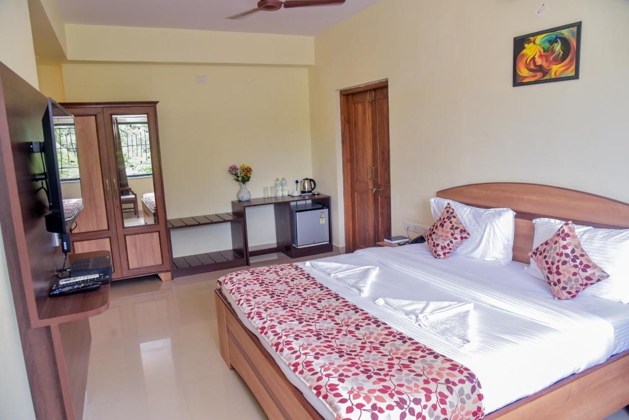 Candolim Grande Resort Exterior photo
